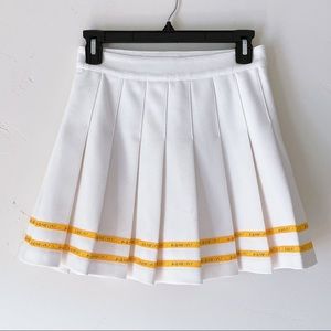Sports pleats skirts (Size S) NWT